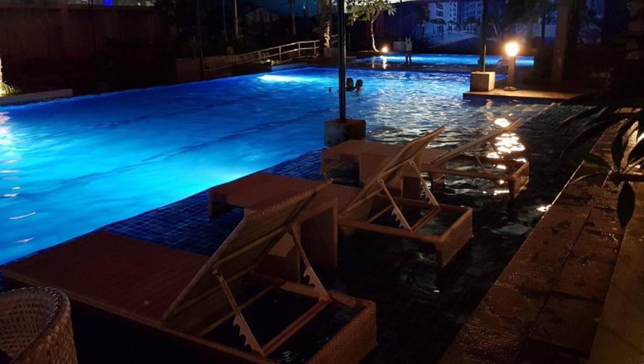 סבו Horizon 101 A4 Near Robinson Mall Free Pool Wifi מראה חיצוני תמונה