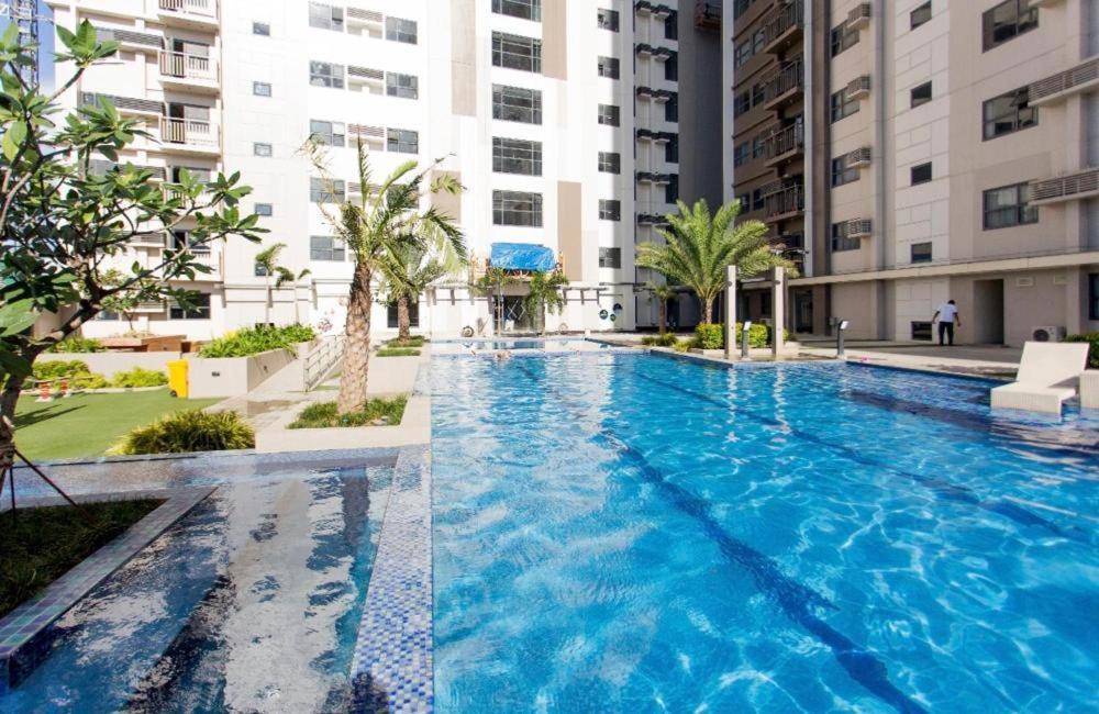 סבו Horizon 101 A4 Near Robinson Mall Free Pool Wifi מראה חיצוני תמונה